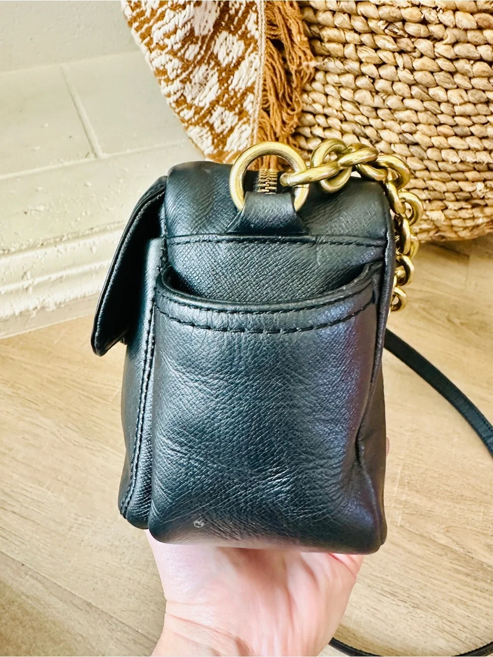 Coach Black Campbell Crossbody Leathet Camera Bag with Gold Turn-Lock Hardware